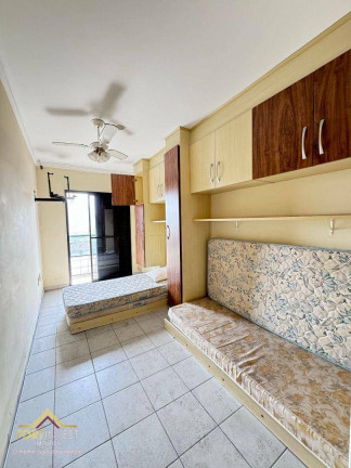 Imagem Imóvel com 3 Quartos à Venda, 90 m² em Ocian - Praia Grande Imagem Imóvel com 3 Quartos à Venda, 90 m² em Ocian - Praia Grande