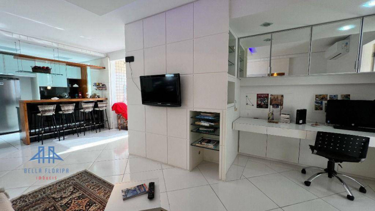Imagem Apartamento com 1 Quarto à Venda, 71 m² em Trindade - Florianópolis Imagem Apartamento com 1 Quarto à Venda, 71 m² em Trindade - Florianópolis