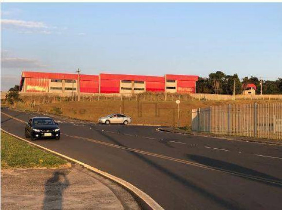 Galpão à Venda ou Locação, 5.000 m² em Cajuru Do Sul - Sorocaba