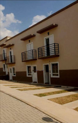 Imagem Casa com 2 Quartos à Venda, 63 m² em Ana Maria  - Louveira