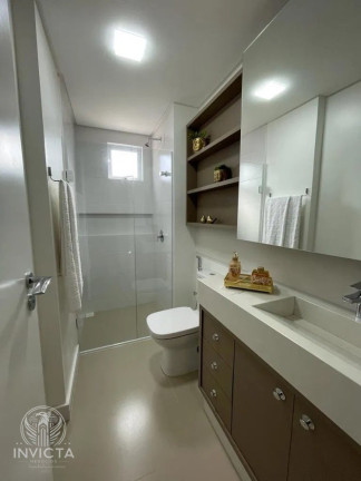 Imagem Apartamento com 3 Quartos à Venda, 103 m² em Centro - Balneário Camboriú Imagem Apartamento com 3 Quartos à Venda, 103 m² em Centro - Balneário Camboriú
