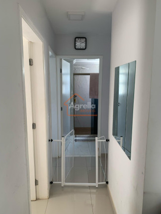 Imagem Imóvel com 2 Quartos à Venda, 65 m² em Condomínio Elias Moysés - Mogi Mirim Imagem Imóvel com 2 Quartos à Venda, 65 m² em Condomínio Elias Moysés - Mogi Mirim