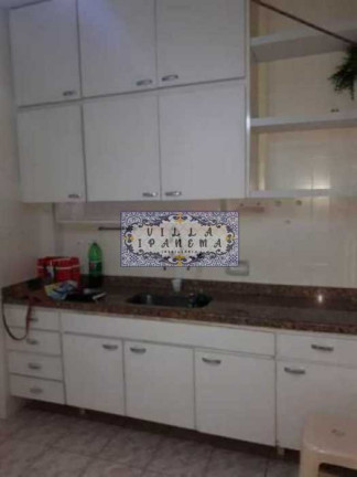 Imagem Apartamento com 2 Quartos à Venda, 100 m² em Leme - Rio De Janeiro Imagem Apartamento com 2 Quartos à Venda, 100 m² em Leme - Rio De Janeiro