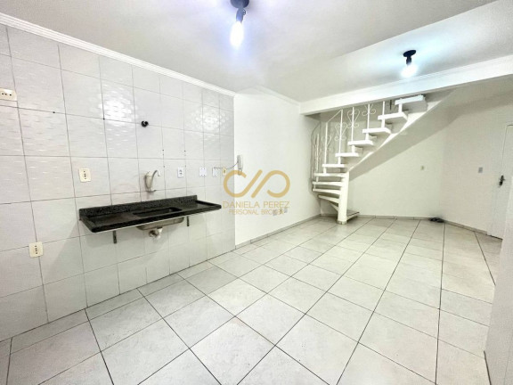 Imagem Casa de Condomínio com 2 Quartos para Alugar, 75 m² em Canto Do Forte - Praia Grande Imagem Casa de Condomínio com 2 Quartos para Alugar, 75 m² em Canto Do Forte - Praia Grande