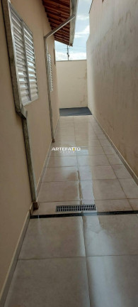 Imagem Casa com 2 Quartos à Venda, 65 m² Imagem Casa com 2 Quartos à Venda, 65 m²