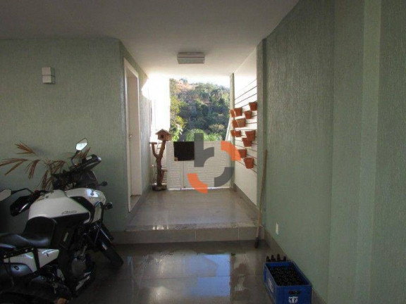 Imagem Casa com 5 Quartos à Venda, 400 m² em Luz - Nova Iguaçu Imagem Casa com 5 Quartos à Venda, 400 m² em Luz - Nova Iguaçu