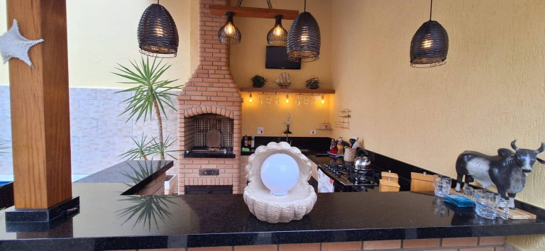 Imagem Casa com 3 Quartos à Venda, em Parque Balneário Oasis - Peruíbe Imagem Casa com 3 Quartos à Venda, em Parque Balneário Oasis - Peruíbe