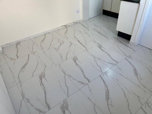 Imagem Kitnet à Venda, 18 m² em Ocian - Praia Grande Imagem Kitnet à Venda, 18 m² em Ocian - Praia Grande