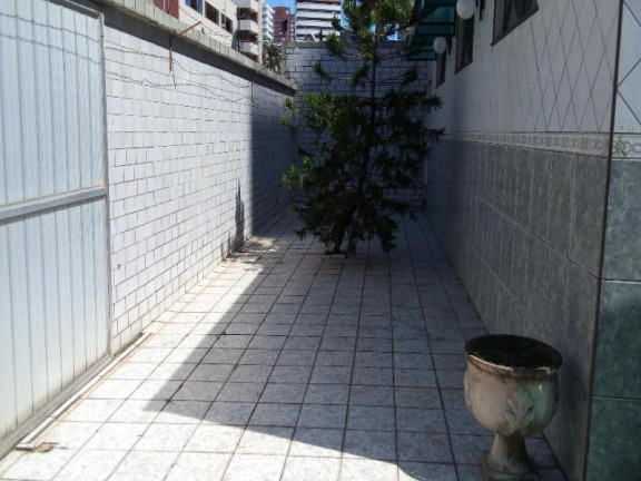 Imagem Imóvel com 5 Quartos à Venda, 300 m² em Aldeota - Fortaleza Imagem Imóvel com 5 Quartos à Venda, 300 m² em Aldeota - Fortaleza