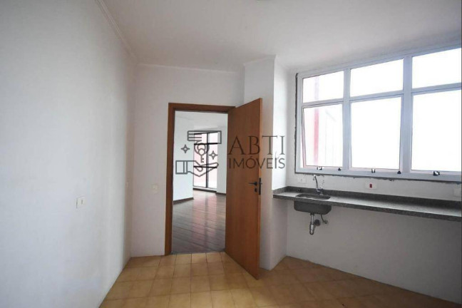 Imagem Apartamento com 3 Quartos à Venda, 237 m² em Real Parque - São Paulo