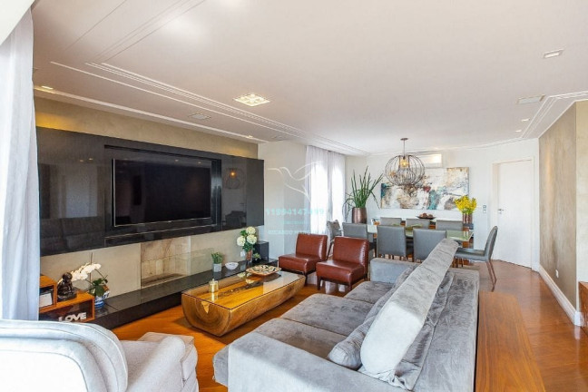 Imagem Apartamento com 3 Quartos à Venda, 190 m² em Moema - São Paulo
