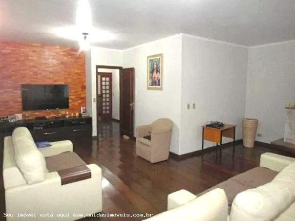 Casa com 4 Quartos à Venda, 260 m² em Jardim Dos Prados - São Paulo