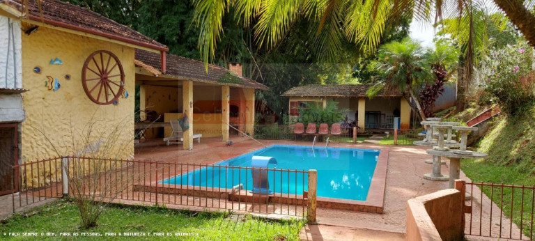 Imagem Chácara com 7 Quartos à Venda, 900 m² em Rio Das Antas - Taubaté Imagem Chácara com 7 Quartos à Venda, 900 m² em Rio Das Antas - Taubaté