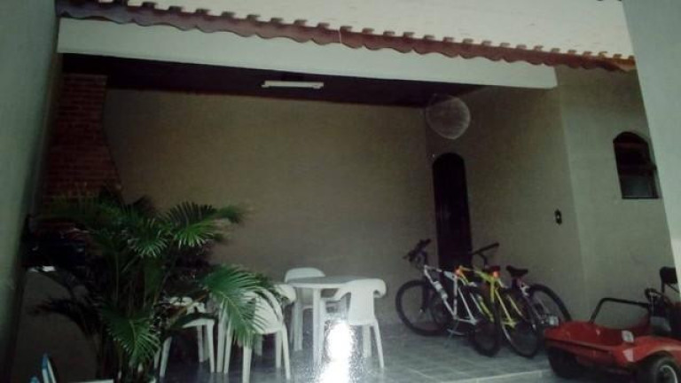 Imagem Casa com 3 Quartos à Venda, 250 m² em Bopiranga - Itanhaém Imagem Casa com 3 Quartos à Venda, 250 m² em Bopiranga - Itanhaém