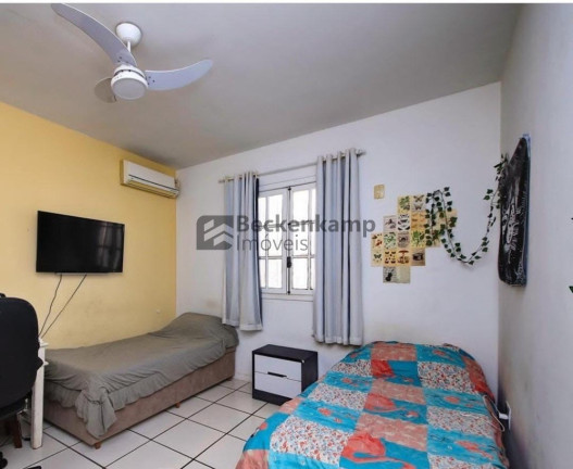 Imagem Casa com 3 Quartos à Venda, 179 m² em Village Santa Helena - Volta Redonda Imagem Casa com 3 Quartos à Venda, 179 m² em Village Santa Helena - Volta Redonda