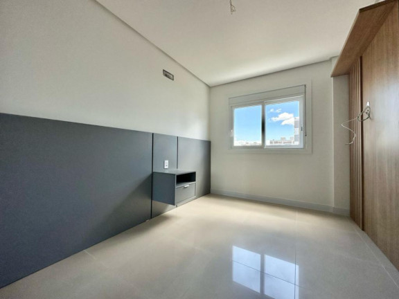 Imagem Apartamento com 3 Quartos à Venda, em Navegantes - Capao Da Canoa Imagem Apartamento com 3 Quartos à Venda, em Navegantes - Capao Da Canoa