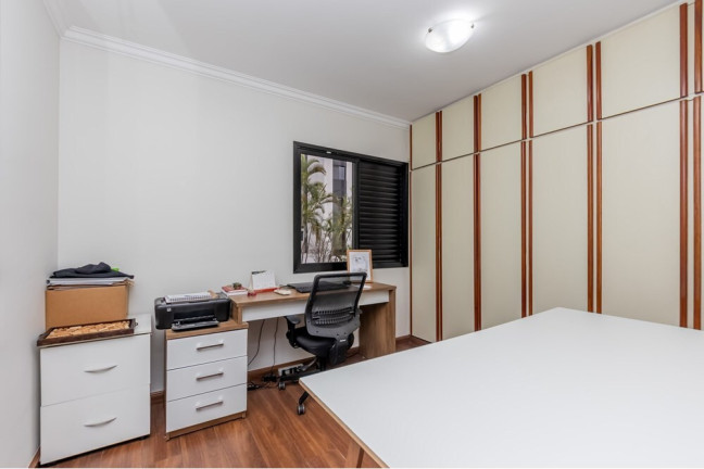 Imagem Imóvel com 3 Quartos à Venda, 101 m² em Moema - São Paulo Imagem Imóvel com 3 Quartos à Venda, 101 m² em Moema - São Paulo