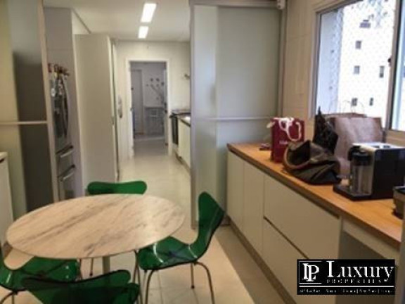 Imagem Apartamento com 3 Quartos à Venda, 277 m² em Itaim Bibi - São Paulo Imagem Apartamento com 3 Quartos à Venda, 277 m² em Itaim Bibi - São Paulo
