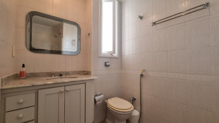 Imagem Apartamento com 3 Quartos à Venda, 140 m² em Pitangueiras - Guarujá Imagem Apartamento com 3 Quartos à Venda, 140 m² em Pitangueiras - Guarujá