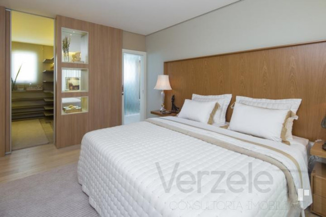 Imagem Apartamento com 4 Quartos à Venda, 238 m² em Centro - Balneário Camboriú Imagem Apartamento com 4 Quartos à Venda, 238 m² em Centro - Balneário Camboriú