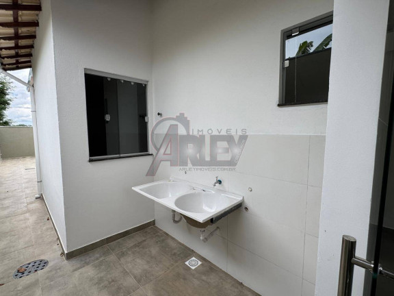 Imagem Casa com 2 Quartos à Venda, 125 m² em Montes Claros Imagem Casa com 2 Quartos à Venda, 125 m² em Montes Claros