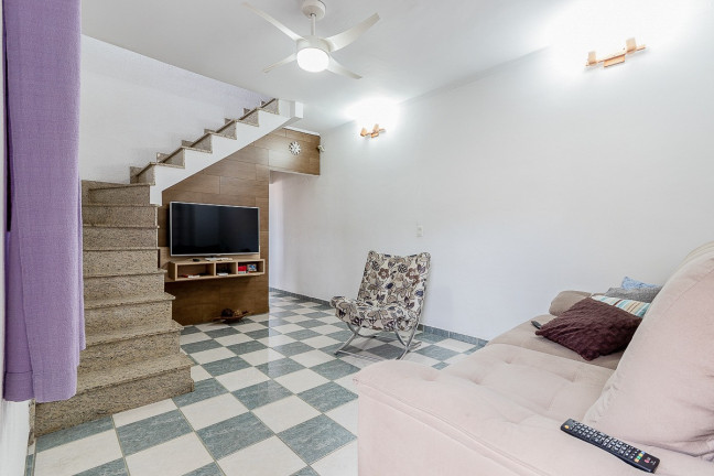 Casa de Vila com 2 Quartos à Venda, 126 m² em Vila Carmosina - São Paulo