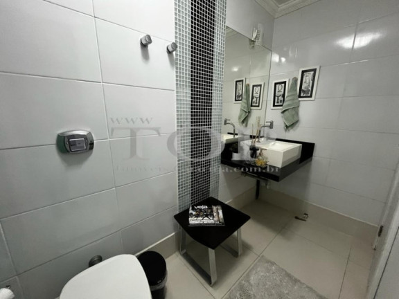 Imagem Apartamento com 4 Quartos à Venda, 230 m² em Pitangueiras - Guarujá Imagem Apartamento com 4 Quartos à Venda, 230 m² em Pitangueiras - Guarujá