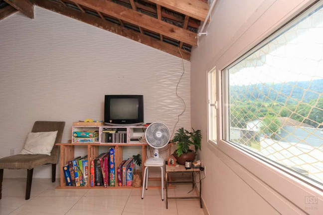 Imagem Casa com 2 Quartos à Venda,  em Vila Nova - Porto Alegre