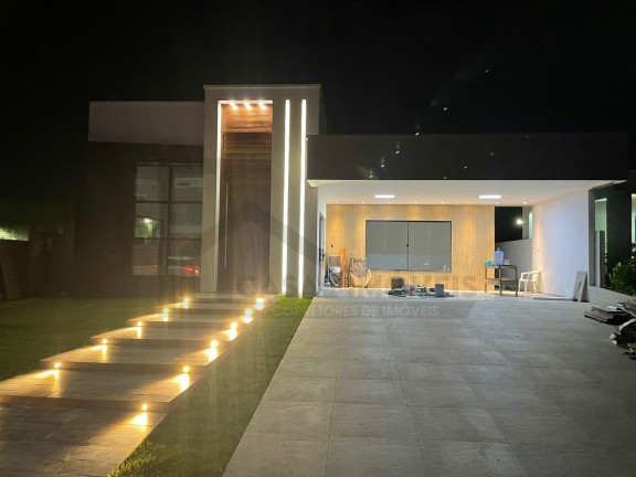 Casa com 3 Quartos à Venda,  em Parque Verde - Belém