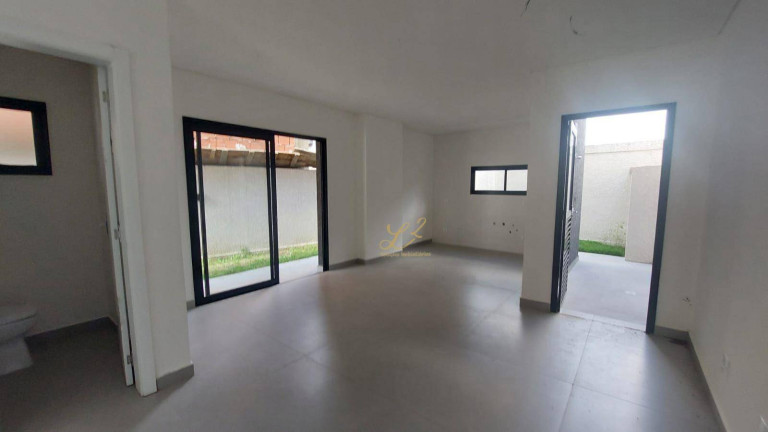 Imagem Casa com 3 Quartos à Venda, 191 m² em Santa Cândida - Curitiba Imagem Casa com 3 Quartos à Venda, 191 m² em Santa Cândida - Curitiba