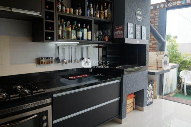 Imagem Casa com 2 Quartos à Venda, 90 m² Imagem Casa com 2 Quartos à Venda, 90 m²