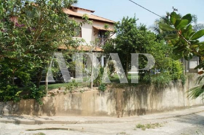 Imagem Casa com 4 Quartos à Venda, 250 m² em Guaratiba - Rio De Janeiro