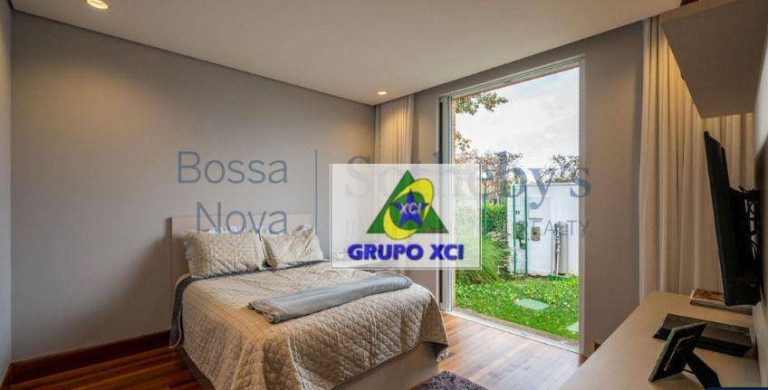 Imagem Casa com 3 Quartos à Venda, 710 m² em Gramado - Campinas Imagem Casa com 3 Quartos à Venda, 710 m² em Gramado - Campinas