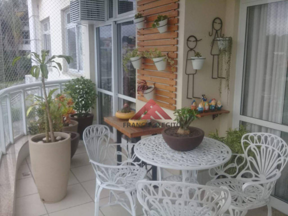 Imagem Apartamento com 3 Quartos à Venda, 120 m² em Itaipu - Niterói Imagem Apartamento com 3 Quartos à Venda, 120 m² em Itaipu - Niterói
