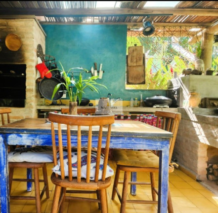 Imagem Casa com 4 Quartos à Venda, 250 m² em Maresias - São Sebastião Imagem Casa com 4 Quartos à Venda, 250 m² em Maresias - São Sebastião