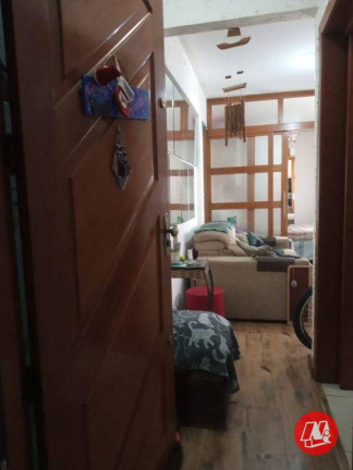 Imagem Kitnet com 1 Quarto à Venda, 29 m² em Centro - Porto Alegre Imagem Kitnet com 1 Quarto à Venda, 29 m² em Centro - Porto Alegre