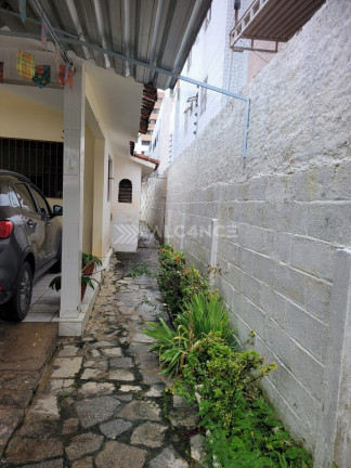 Imagem Casa com 4 Quartos à Venda, 360 m² em Jardim Cidade Universitária - João Pessoa Imagem Casa com 4 Quartos à Venda, 360 m² em Jardim Cidade Universitária - João Pessoa