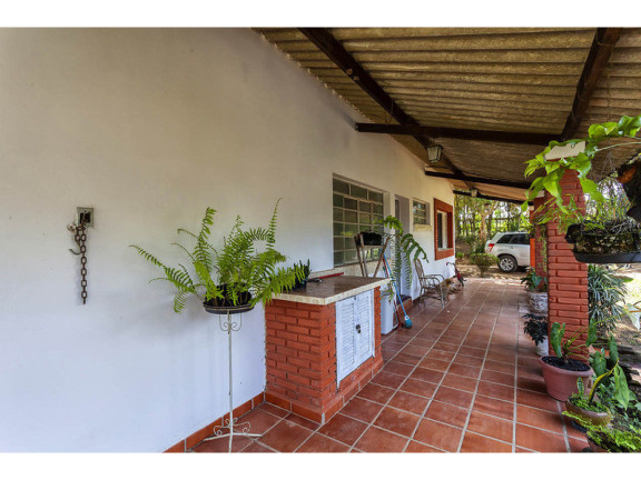 Imagem Imóvel com 2 Quartos à Venda, 200 m² em Guacuri - Itupeva Imagem Imóvel com 2 Quartos à Venda, 200 m² em Guacuri - Itupeva