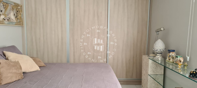 Imagem Apartamento com 3 Quartos à Venda, 93 m² em Centro - Florianópolis Imagem Apartamento com 3 Quartos à Venda, 93 m² em Centro - Florianópolis