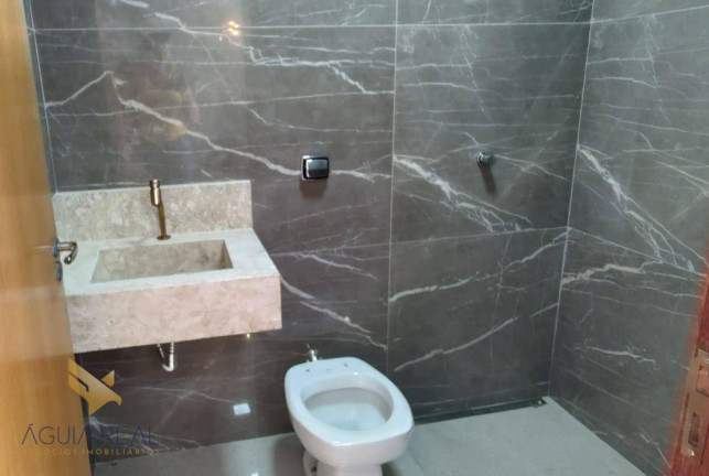 Imagem Sobrado com 3 Quartos à Venda, 142 m² em Vila Ieda - Campo Grande Imagem Sobrado com 3 Quartos à Venda, 142 m² em Vila Ieda - Campo Grande