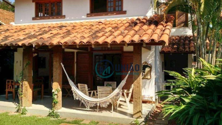 Imagem Casa com 4 Quartos à Venda, 300 m² em São Francisco - Niterói Imagem Casa com 4 Quartos à Venda, 300 m² em São Francisco - Niterói