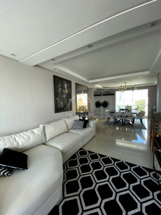 Imagem Apartamento com 3 Quartos à Venda, 140 m² em Pioneiros - Balneário Camboriú