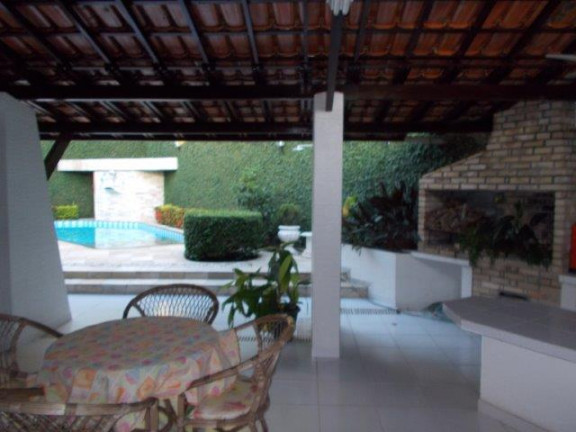Imagem Casa com 4 Quartos à Venda, 490 m² em Pitangueiras - Lauro De Freitas Imagem Casa com 4 Quartos à Venda, 490 m² em Pitangueiras - Lauro De Freitas