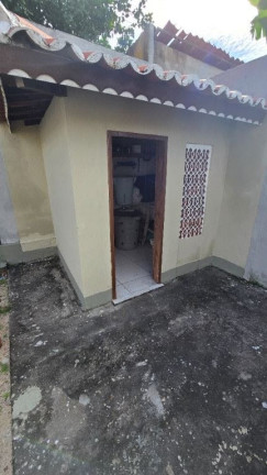 Imagem Casa com 2 Quartos à Venda, 100 m² em Itaperi - Fortaleza Imagem Casa com 2 Quartos à Venda, 100 m² em Itaperi - Fortaleza
