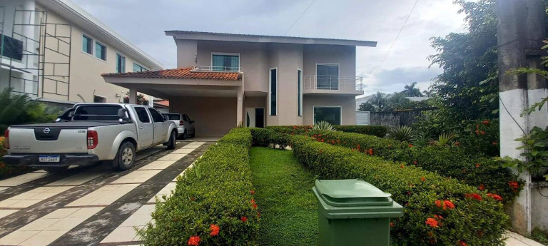 Imagem Casa com 3 Quartos para Alugar, em Ponta Negra - Manaus Imagem Casa com 3 Quartos para Alugar, em Ponta Negra - Manaus