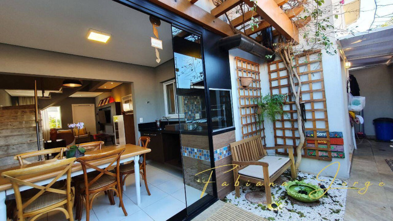 Imagem Casa de Condomínio com 3 Quartos à Venda, 145 m² em Chácaras Silvania - Valinhos Imagem Casa de Condomínio com 3 Quartos à Venda, 145 m² em Chácaras Silvania - Valinhos