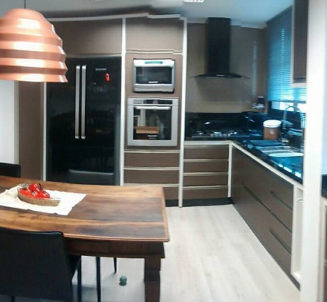 Imagem Apartamento com 3 Quartos à Venda, 140 m² em Centro - Florianópolis Imagem Apartamento com 3 Quartos à Venda, 140 m² em Centro - Florianópolis