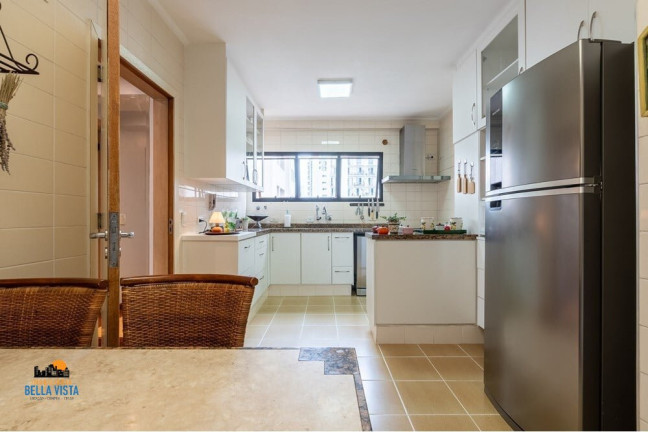 Imagem Apartamento com 4 Quartos à Venda, em Moema - São Paulo Imagem Apartamento com 4 Quartos à Venda, em Moema - São Paulo
