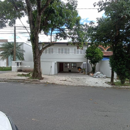 Imagem Casa à Venda, em São Paulo 2 - Cotia Imagem Casa à Venda, em São Paulo 2 - Cotia