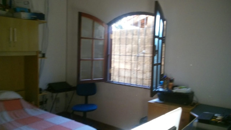 Imagem Casa com 3 Quartos à Venda, 250 m² em Jacareí Imagem Casa com 3 Quartos à Venda, 250 m² em Jacareí